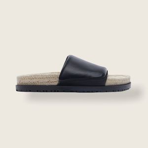 Zara Quilted Sandals